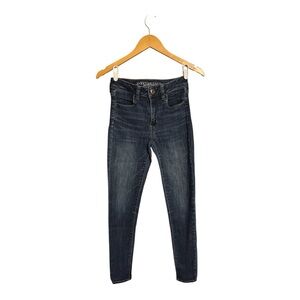American Eagle Outfitters Dark Wash Skinny Jeans Size 2